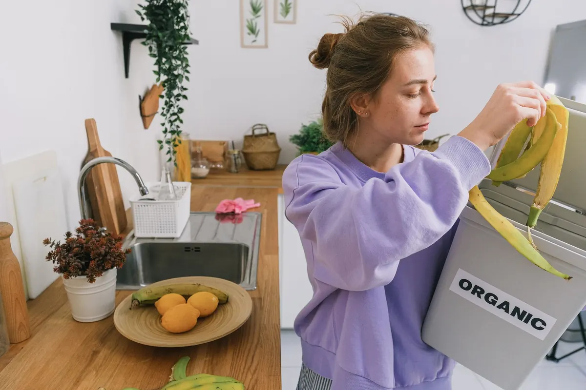 Composting at Home: A Beginner's Guide to Balancing Greens and Browns